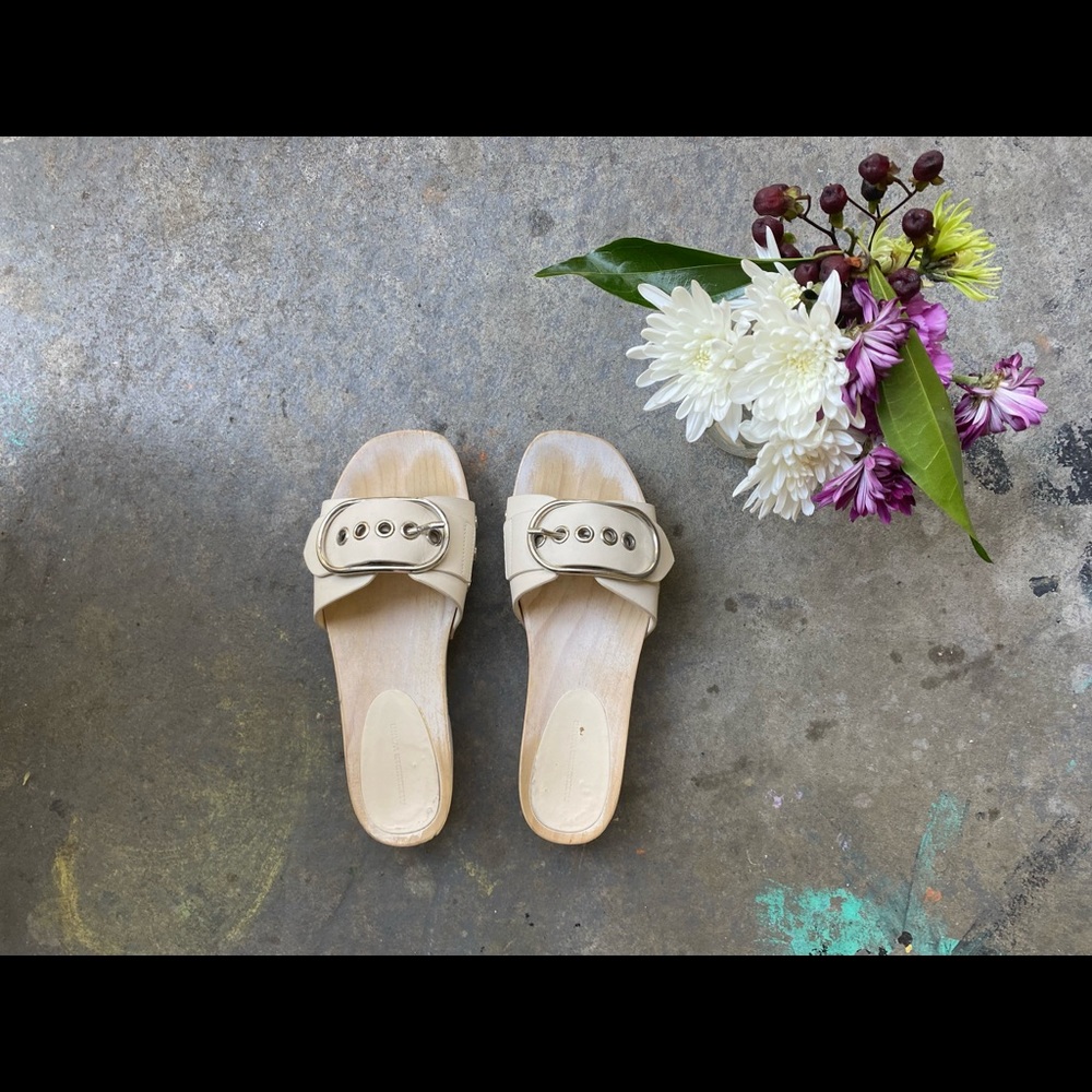 Alexander Wang White Clog - size 7